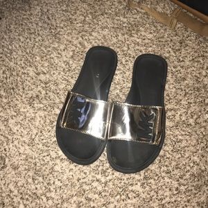 Mk slides